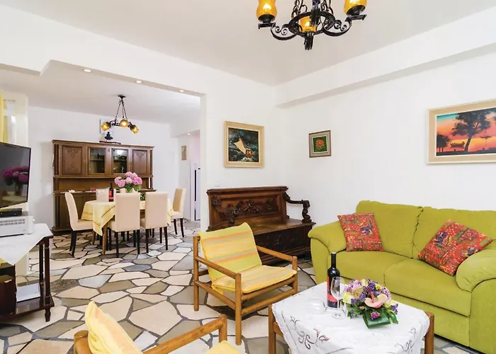 Two-bedroom In * Дубровник
