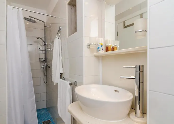 펜션 Two-bedroom In